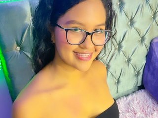 Erotik görüntülü sohbet AryaVarma