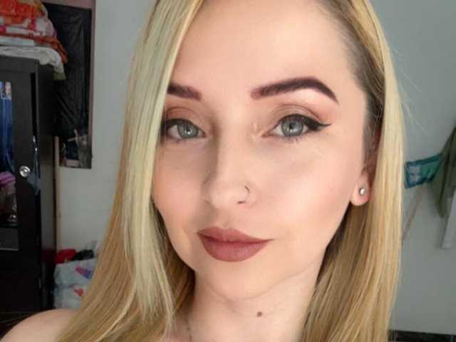 Profilin fotoğrafı Ashleey