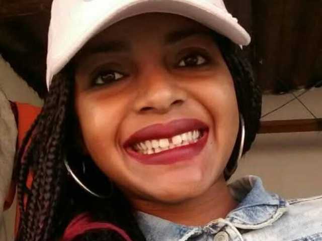 Profilin fotoğrafı Ashley-Ebony