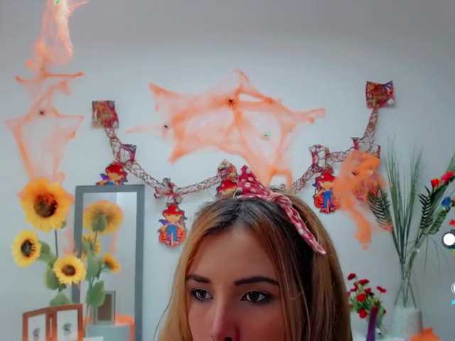Fotoğraflar Ashlie-- Welcome to my room // Happy Halloween // What do you expect to have fun with me? // Goal: AnalShow 857 //