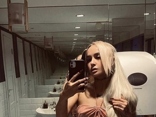 Erotik görüntülü sohbet AshMila