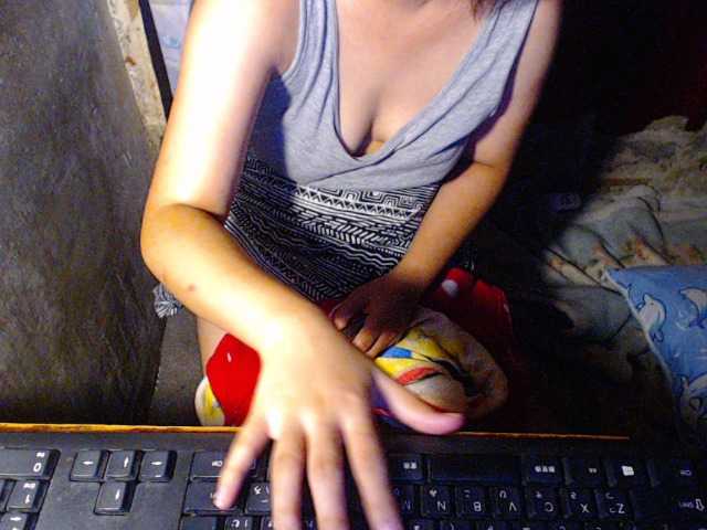 Fotoğraflar AsianHotGirl hi bby give me 20 token for my tits 30 ass 100 pussy