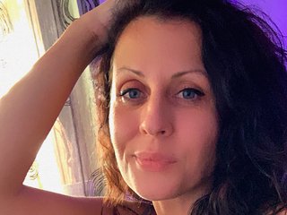 Erotik görüntülü sohbet Athenaplay1