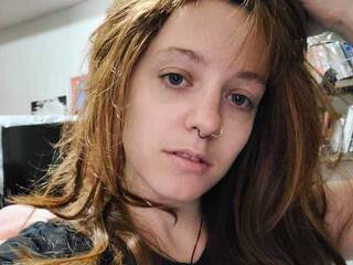 Erotik görüntülü sohbet AugustBell