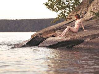 Erotik görüntülü sohbet AURA-KISS