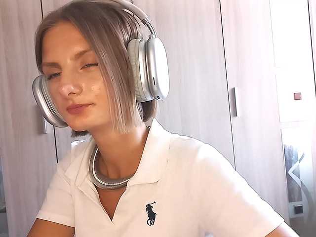 Yayın ekran görüntüleri AuroraRow