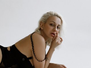 Erotik görüntülü sohbet AvroraLove96