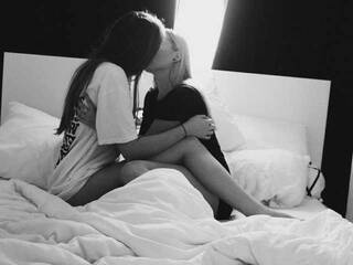 Erotik görüntülü sohbet awesomegirlsx