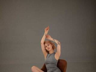 Erotik görüntülü sohbet Aylathemoon