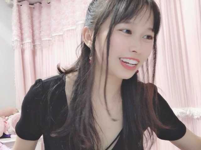 Yayın ekran görüntüleri AyleeBloom