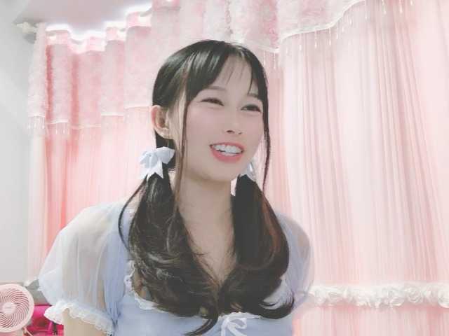 Yayın ekran görüntüleri AyleeBloom