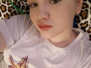 Erotik görüntülü sohbet Baby-Molly