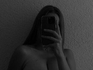 Erotik görüntülü sohbet Baby-Vik