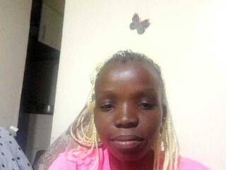 Erotik görüntülü sohbet Baddie-Floxxy