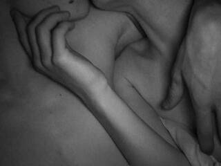 Erotik görüntülü sohbet Debauchery-