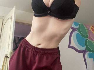 Erotik görüntülü sohbet Vikamp