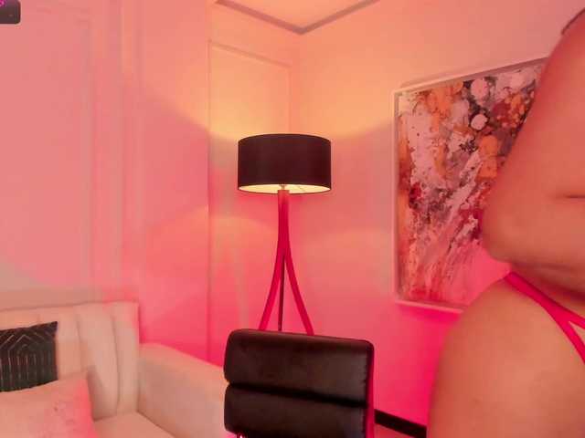 Yayın ekran görüntüleri BeccaRoberts