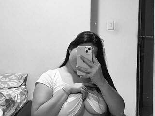 Erotik görüntülü sohbet BECKAWHITE