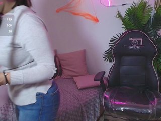 Erotik görüntülü sohbet BELLA-TAY