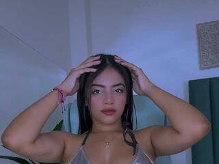 Erotik görüntülü sohbet BellaaFox