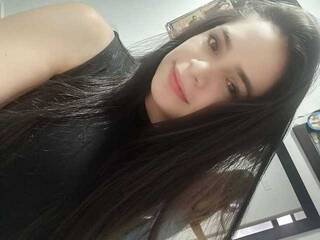 Erotik görüntülü sohbet bellaswam