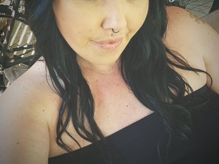 Erotik görüntülü sohbet -BonnieBlack-