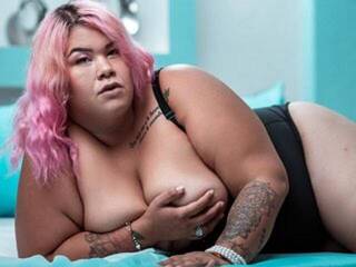 Erotik görüntülü sohbet Bernabethc