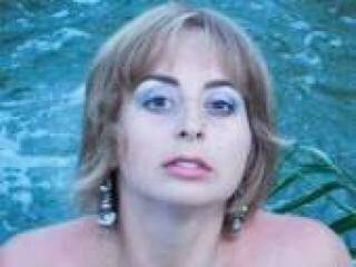 Erotik görüntülü sohbet bessania