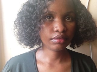 Erotik görüntülü sohbet Bessie1