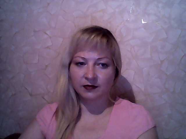 Yayın ekran görüntüleri BethCarolin