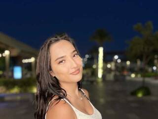 Erotik görüntülü sohbet Betsi-Nell