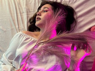 Erotik görüntülü sohbet Betty-Pie