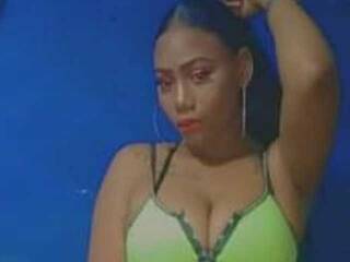 Erotik görüntülü sohbet bigebony