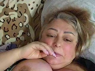 Erotik görüntülü sohbet BigMilf