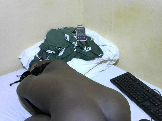 Yayın ekran görüntüleri Black-doll