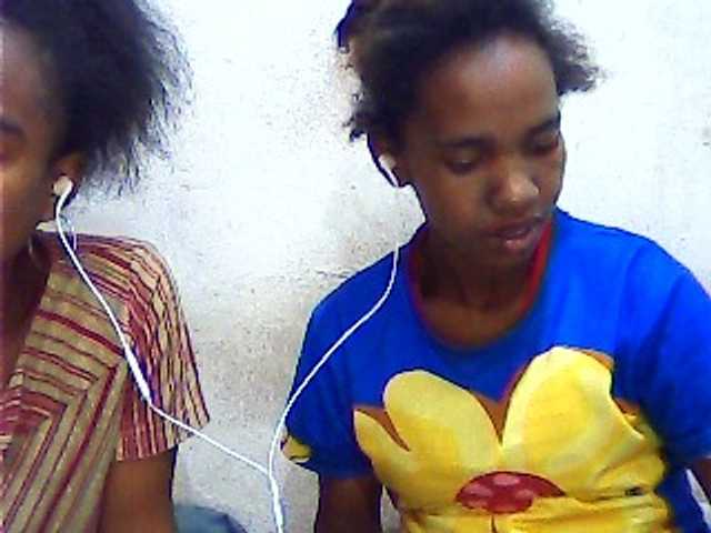 Yayın ekran görüntüleri Black-Doubles