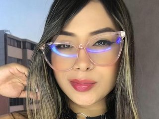 Erotik görüntülü sohbet BlairFoster