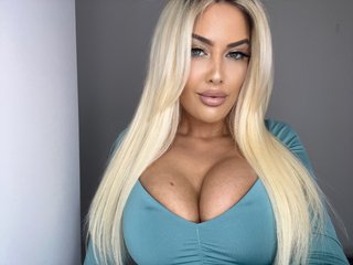 Erotik görüntülü sohbet BlancheSummer
