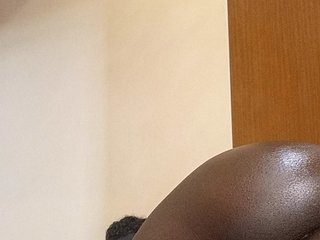 Erotik görüntülü sohbet Blaqlover