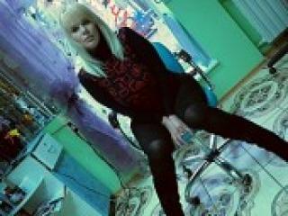 Erotik görüntülü sohbet blond122