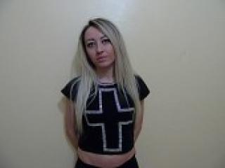 Profilin fotoğrafı blonda007x