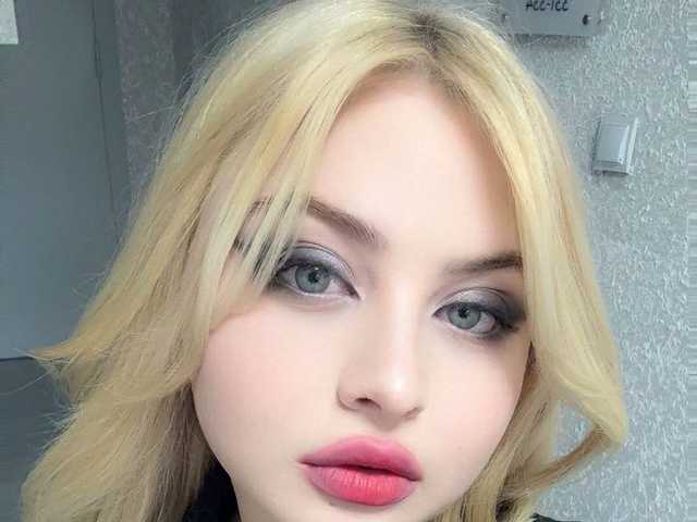 Profilin fotoğrafı BlondeBond