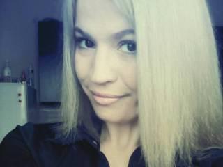 Erotik görüntülü sohbet blondestar