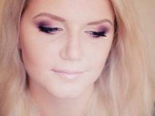 Erotik görüntülü sohbet blondi07x