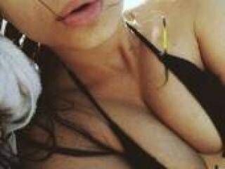 Erotik görüntülü sohbet bloodliza