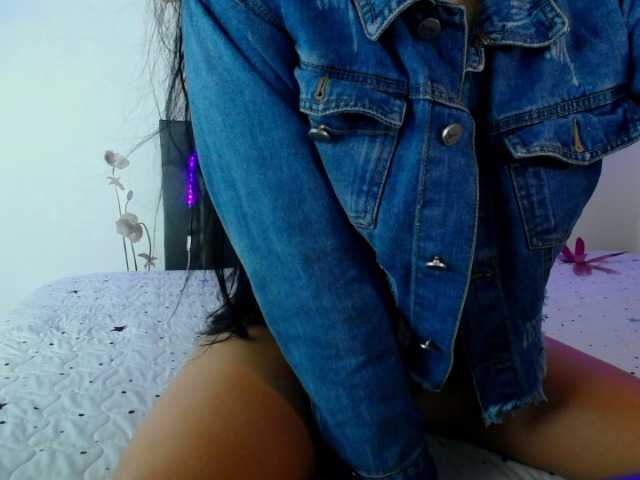 Fotoğraflar blueberry-emm echarme aceite en las nalgas [15 tokens left] #bigboobs #18 #mature #latina #new #teen #milk #feet #pant #mistress #smalltits #bdsm #indian #skinny #daddy #young