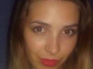 Erotik görüntülü sohbet bluereign