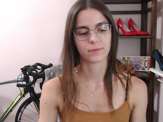 Erotik görüntülü sohbet MegiKiss