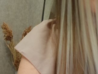 Erotik görüntülü sohbet Sofaa