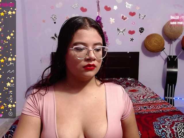 Yayın ekran görüntüleri Sofhycute